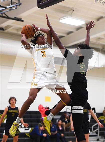 Thumbnail 1 in Sage Creek vs Mission Bay (Buccaneers Thanksgiving Classic) photogallery.