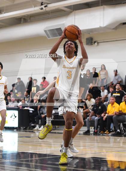 Thumbnail 3 in Sage Creek vs Mission Bay (Buccaneers Thanksgiving Classic) photogallery.