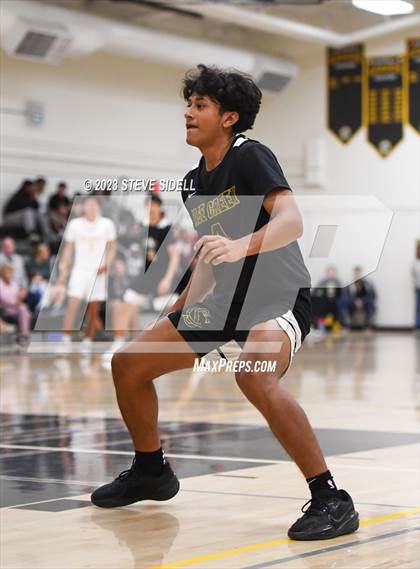 Thumbnail 1 in Sage Creek vs Mission Bay (Buccaneers Thanksgiving Classic) photogallery.