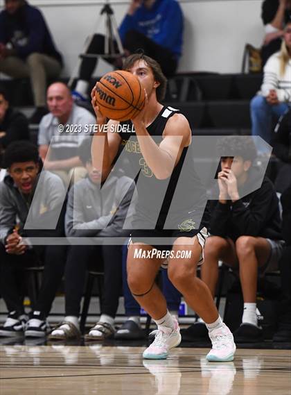 Thumbnail 2 in Sage Creek vs Mission Bay (Buccaneers Thanksgiving Classic) photogallery.