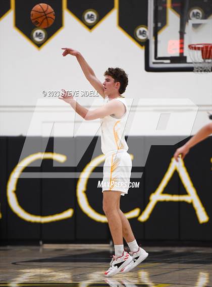 Thumbnail 2 in Sage Creek vs Mission Bay (Buccaneers Thanksgiving Classic) photogallery.