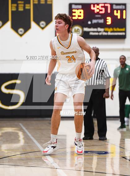 Thumbnail 1 in Sage Creek vs Mission Bay (Buccaneers Thanksgiving Classic) photogallery.