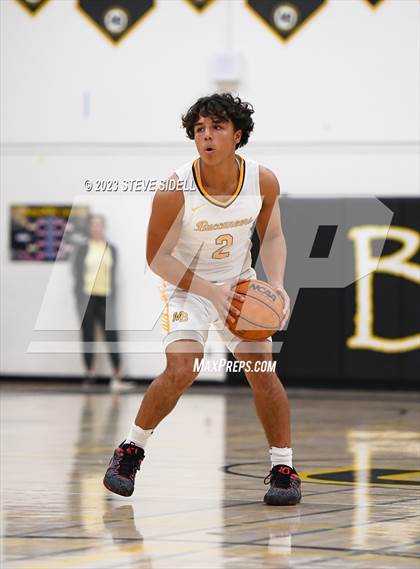 Thumbnail 2 in Sage Creek vs Mission Bay (Buccaneers Thanksgiving Classic) photogallery.