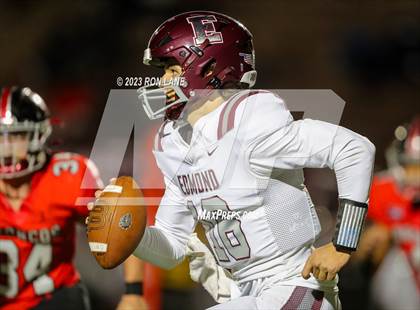 Thumbnail 3 in Edmond Memorial @ Mustang photogallery.