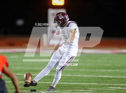 Thumbnail 2 in Edmond Memorial @ Mustang photogallery.