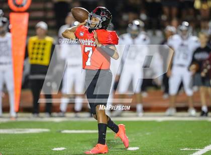Thumbnail 3 in Edmond Memorial @ Mustang photogallery.