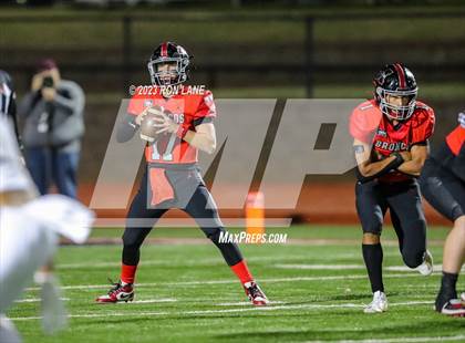 Thumbnail 3 in Edmond Memorial @ Mustang photogallery.