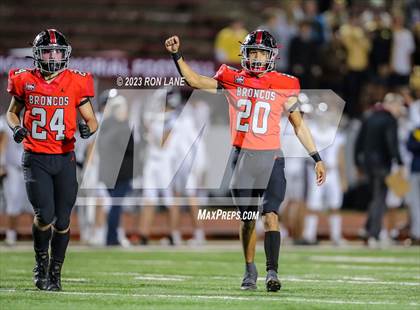 Thumbnail 3 in Edmond Memorial @ Mustang photogallery.