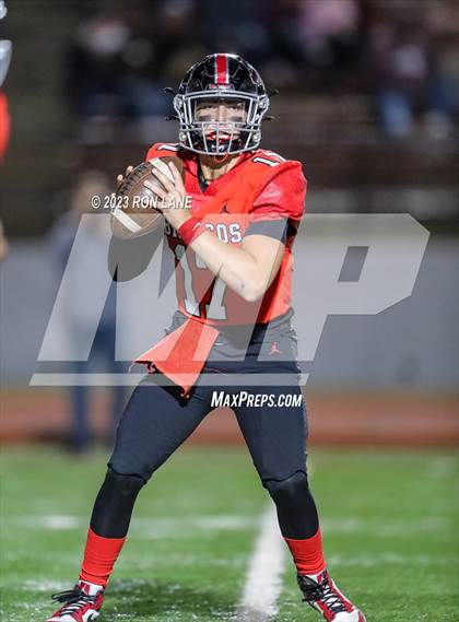 Thumbnail 2 in Edmond Memorial @ Mustang photogallery.