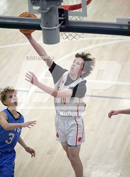 Thumbnail 3 in Murray vs Layton photogallery.