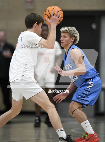 Thumbnail 2 in Murray vs Layton photogallery.