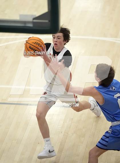 Thumbnail 1 in Murray vs Layton photogallery.