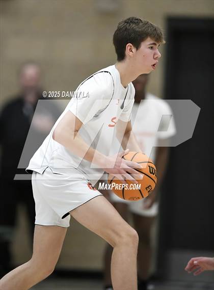 Thumbnail 1 in Murray vs Layton photogallery.