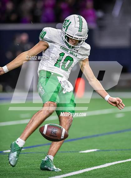 Thumbnail 2 in Caddo Mills @ Pleasant Grove (UIL 4A D2 Area Playoff) photogallery.