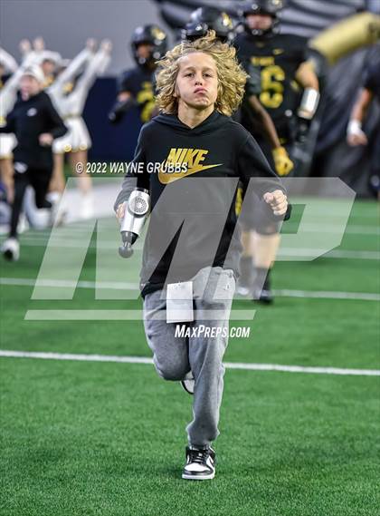 Thumbnail 1 in Caddo Mills @ Pleasant Grove (UIL 4A D2 Area Playoff) photogallery.