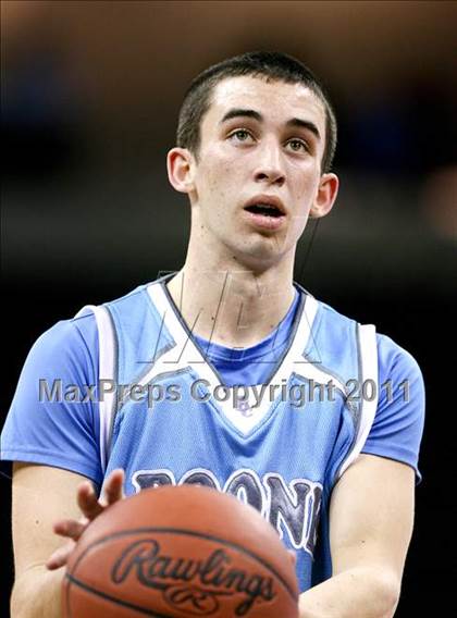 Thumbnail 1 in Holmes vs. Boone County (KHSAA Ninth Region Quarterfinal) photogallery.