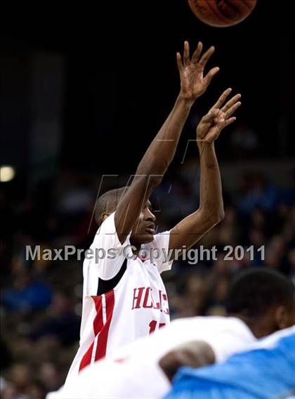 Thumbnail 2 in Holmes vs. Boone County (KHSAA Ninth Region Quarterfinal) photogallery.