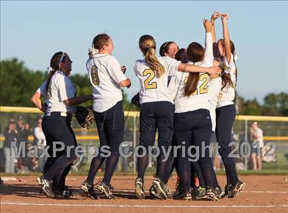 Thumbnail 2 in Forestville Central vs. Notre Dame (NYSPHSAA Class D Regional) photogallery.