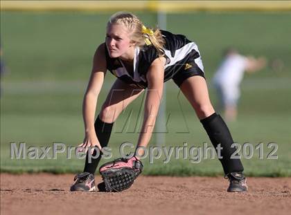 Thumbnail 3 in Forestville Central vs. Notre Dame (NYSPHSAA Class D Regional) photogallery.