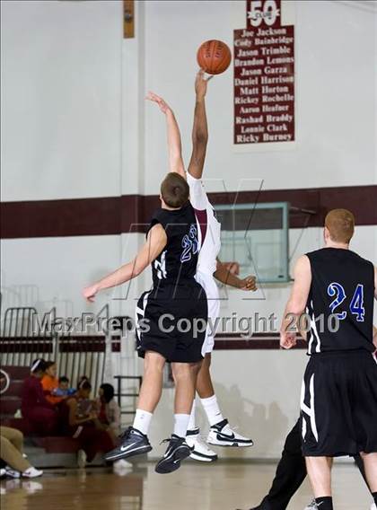 Thumbnail 1 in Hebron @ Mesquite photogallery.