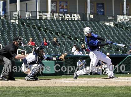 Thumbnail 3 in Allen vs. Plano West photogallery.