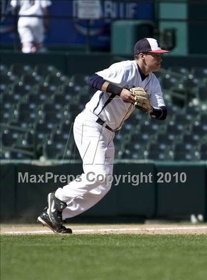 Thumbnail 3 in Allen vs. Plano West photogallery.