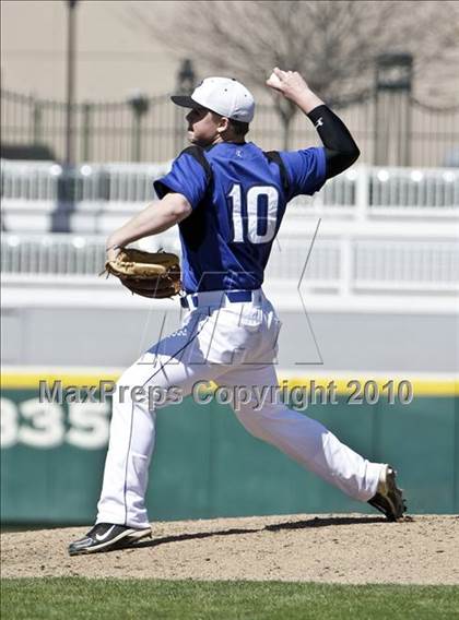 Thumbnail 2 in Allen vs. Plano West photogallery.