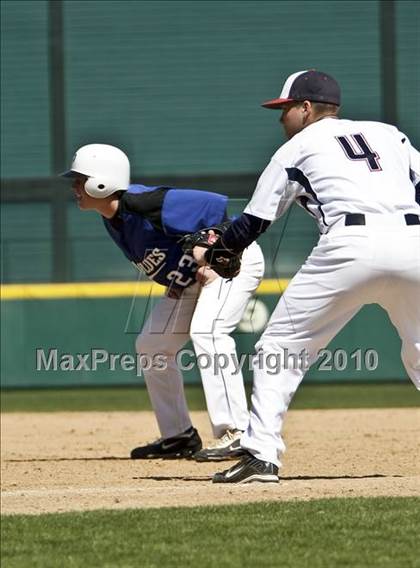 Thumbnail 2 in Allen vs. Plano West photogallery.