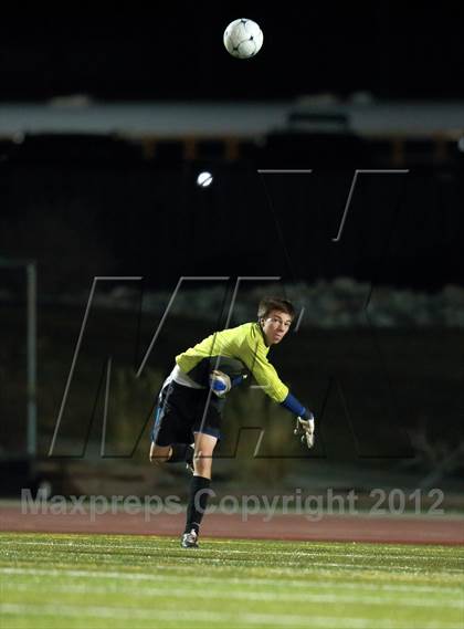 Thumbnail 1 in Boulder vs. Fairview (CHSAA 5A Semifinal) photogallery.