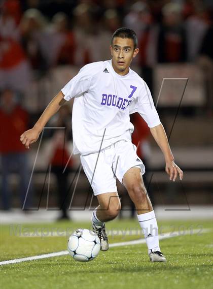 Thumbnail 3 in Boulder vs. Fairview (CHSAA 5A Semifinal) photogallery.