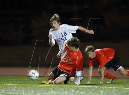 Thumbnail 3 in Boulder vs. Fairview (CHSAA 5A Semifinal) photogallery.