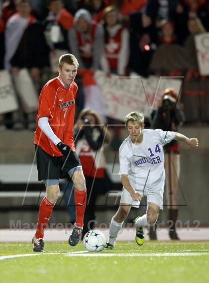 Thumbnail 1 in Boulder vs. Fairview (CHSAA 5A Semifinal) photogallery.