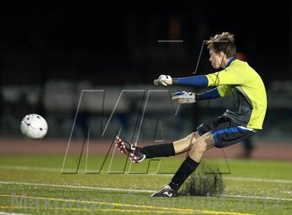 Thumbnail 1 in Boulder vs. Fairview (CHSAA 5A Semifinal) photogallery.