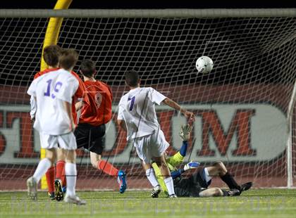 Thumbnail 3 in Boulder vs. Fairview (CHSAA 5A Semifinal) photogallery.