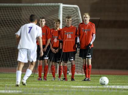 Thumbnail 2 in Boulder vs. Fairview (CHSAA 5A Semifinal) photogallery.