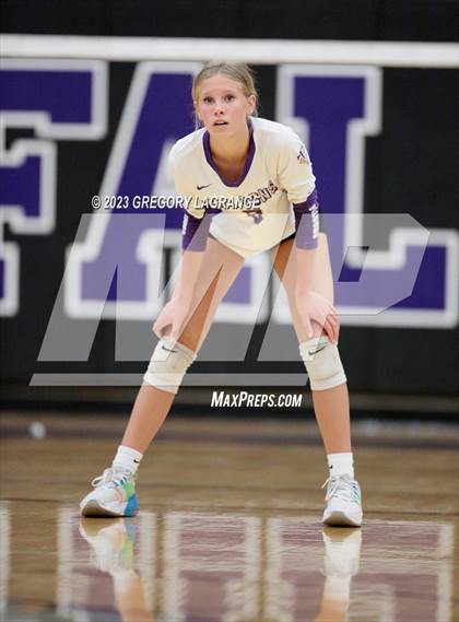 Thumbnail 1 in Waxahachie vs Timber Creek photogallery.