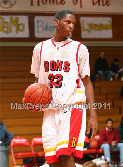 Thumbnail 2 in Dominguez vs. Fairfax (Pacific Shores Tournament) photogallery.