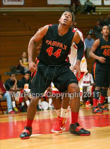Thumbnail 2 in Dominguez vs. Fairfax (Pacific Shores Tournament) photogallery.