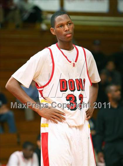 Thumbnail 1 in Dominguez vs. Fairfax (Pacific Shores Tournament) photogallery.