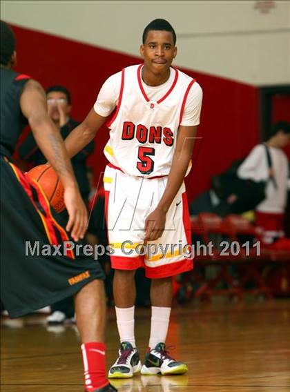 Thumbnail 3 in Dominguez vs. Fairfax (Pacific Shores Tournament) photogallery.