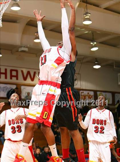 Thumbnail 1 in Dominguez vs. Fairfax (Pacific Shores Tournament) photogallery.