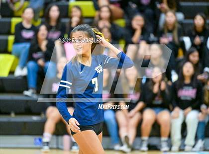 Thumbnail 2 in Mater Dei Catholic @ Olympian photogallery.