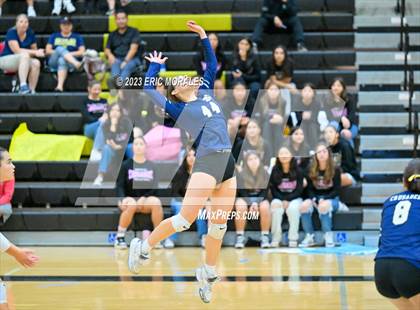 Thumbnail 2 in Mater Dei Catholic @ Olympian photogallery.