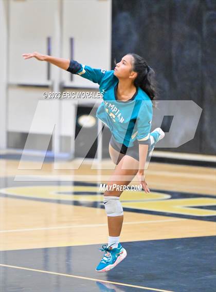 Thumbnail 3 in Mater Dei Catholic @ Olympian photogallery.
