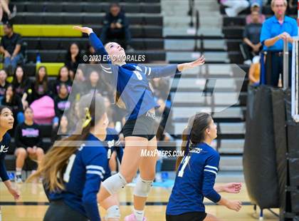Thumbnail 3 in Mater Dei Catholic @ Olympian photogallery.
