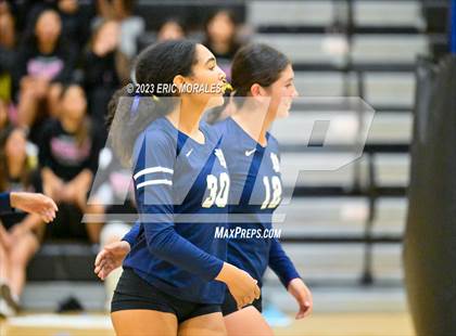 Thumbnail 1 in Mater Dei Catholic @ Olympian photogallery.
