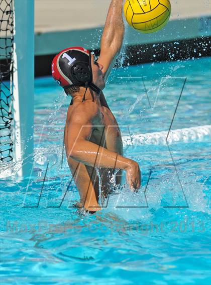 Thumbnail 2 in Redlands East Valley vs. Westview photogallery.