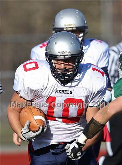 Thumbnail 3 in New Fairfield @ New Milford photogallery.