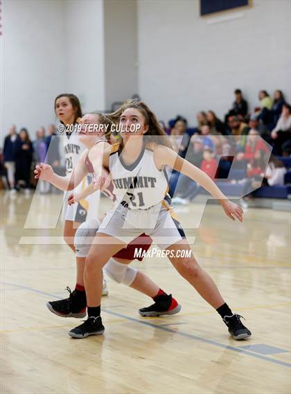 Thumbnail 2 in Cedar Valley vs. Summit Academy (South Mountain Holiday Classic) photogallery.
