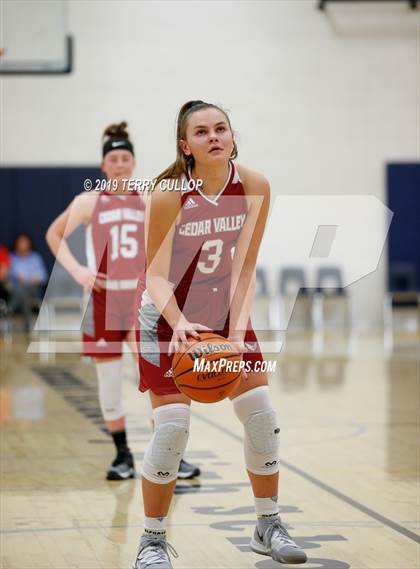 Thumbnail 3 in Cedar Valley vs. Summit Academy (South Mountain Holiday Classic) photogallery.